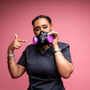 Meet your Posher, Shana